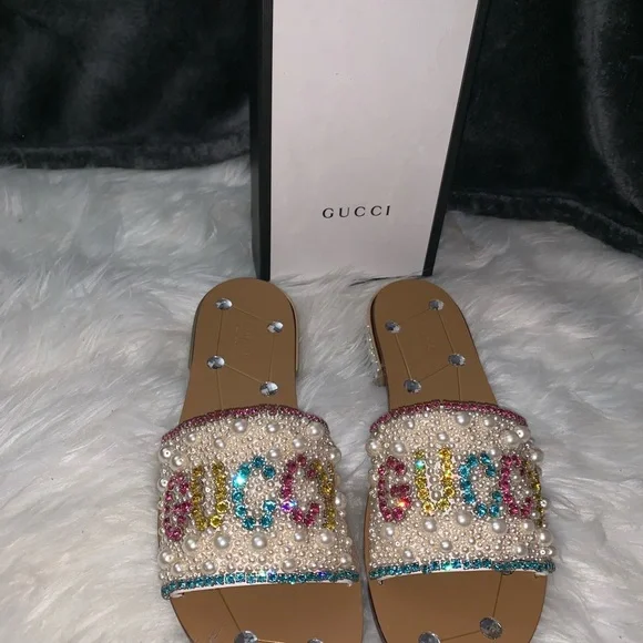 Gucci embellished sandals - Picture 2 of 7
